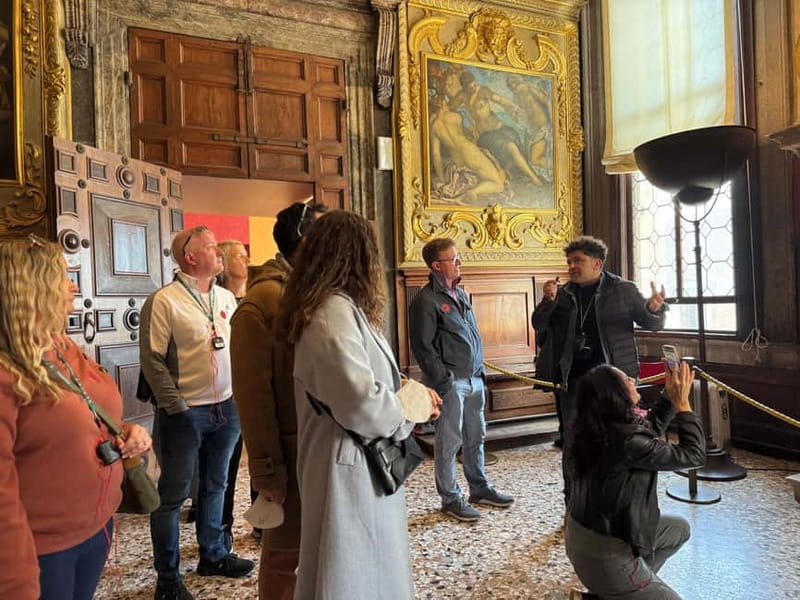 Venice: Doge’s Palace Historic Mysteries Guided Tour - A VR journey through St. Mark’s Square