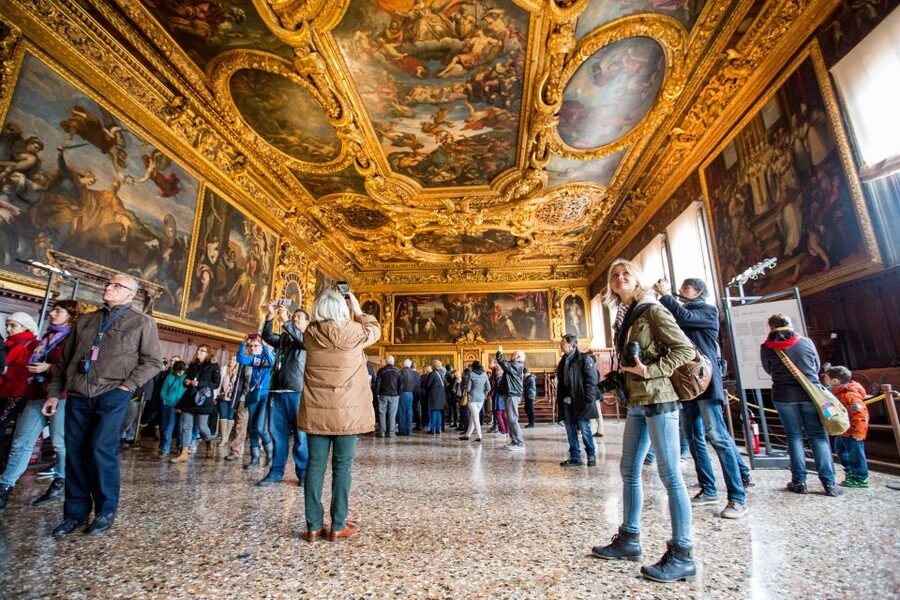 Venice: Doge's Palace Skip-the-Line Tour with Prisons - Inside the old Venetian prisons