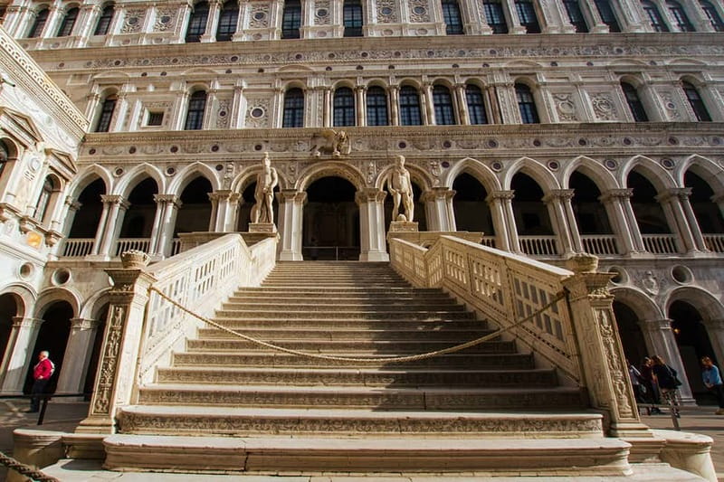 Venice: Doges Palace, Prison, and Secret Passageways Tour - The grand halls, artworks, and private apartments