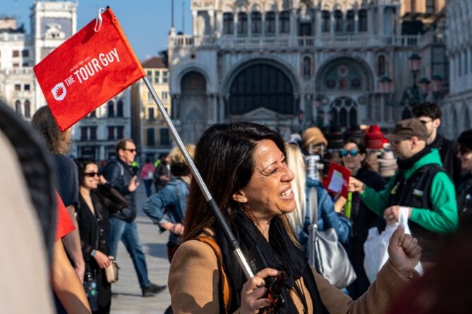 Venice in A Day: St Mark's Basilica, Doge's Palace & Gondola Ride - What this six-hour Venice tour does well