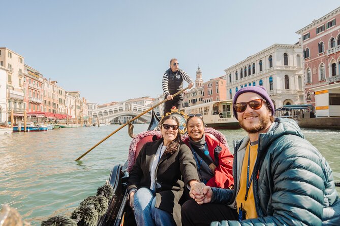 Venice In a Day: St Mark's, Doges Palace Gondola Ride & City Tour - The break that keeps the long day manageable