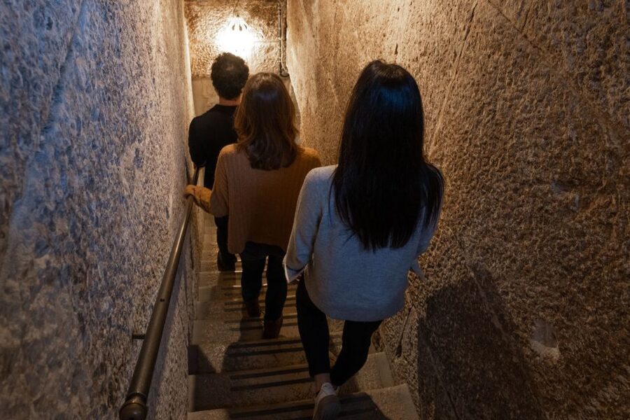 Venice: Lords of the Night Prison’s Palace Cells & Tortures - Cells, graffiti, and daily prison life