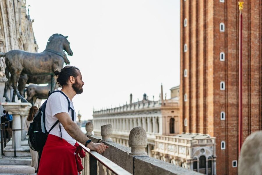 Venice: Private Entry Doge Palace & St. Mark Terraces Tour - Meeting point and timing tips