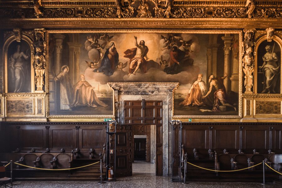 Venice: St Mark's Basilica, Doge Palace, & Bell Tower Option - What the guides add