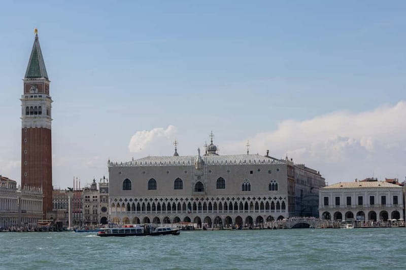 Venice: St. Mark's Basilica, Doge's Palace & Bridge of Sighs - Key points at a glance