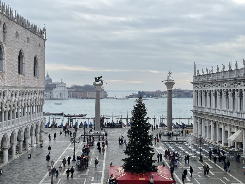 Venice: St. Mark's Basilica & Doge's Palace Tour with Ticket - Timing, crowds, and possible closures