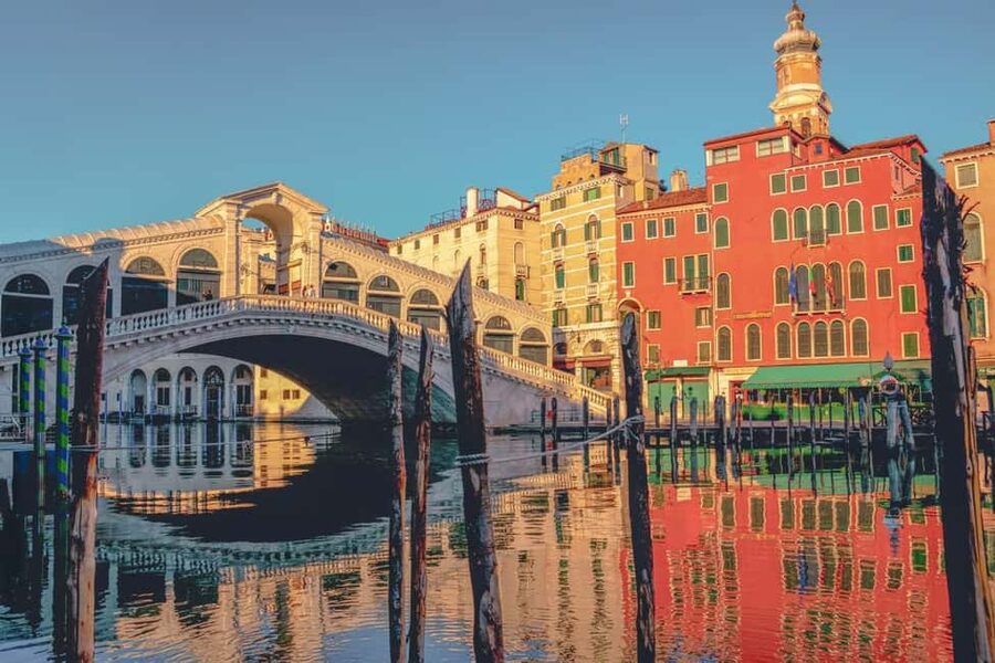 Venice: St. Mark's, Doge's Palace, Rialto, and Gondola Tour - Inside St. Mark’s Basilica for 45 minutes