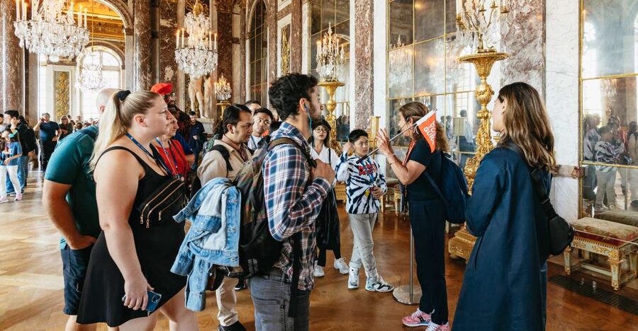 Versailles: Palace of Versailles Skip-the-Line Guided Tour - Why a guide makes Versailles easier