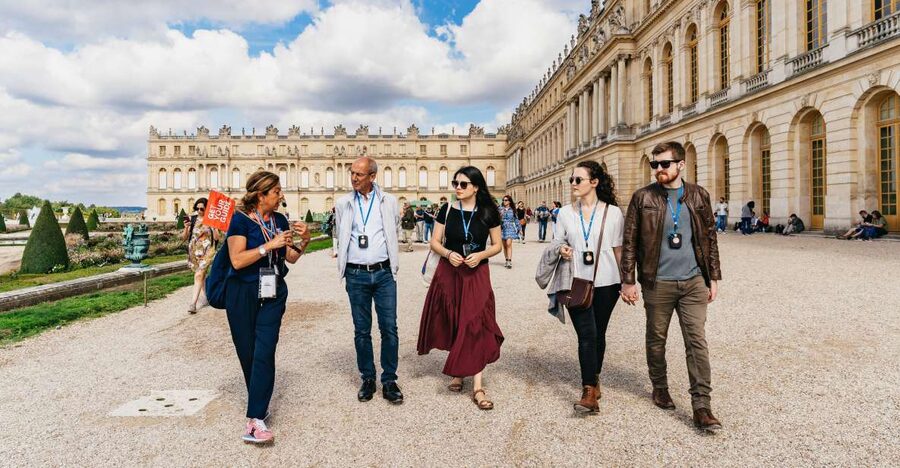 Versailles: Skip-the-Line Tour of Palace and Gardens Access - The State Apartments and royal ceremony