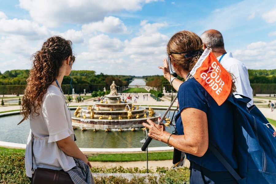 Versailles: Skip-the-Line Tour of Palace and Gardens Access - The gardens: fountains, groves, and long walks
