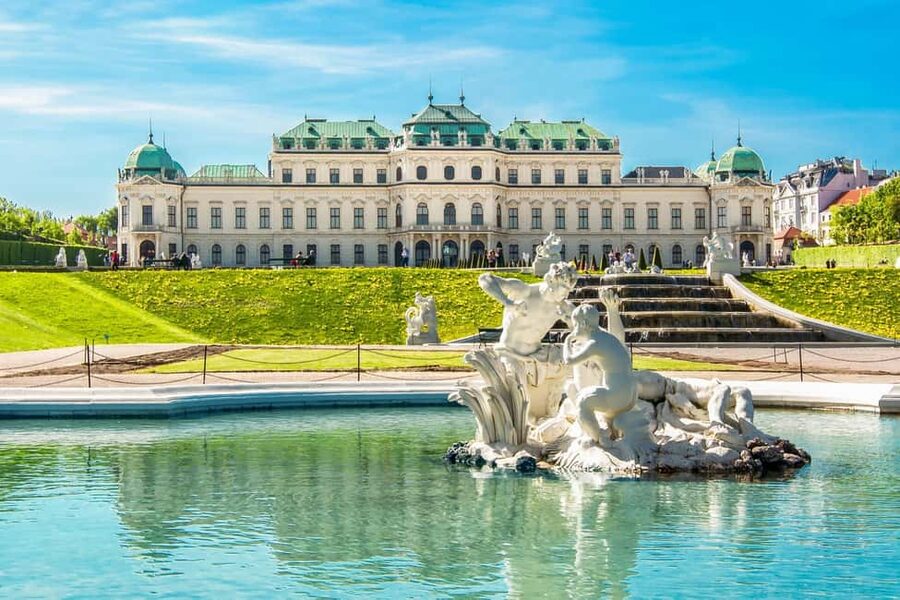 Vienna Belvedere Palace Skip-the-line Tour & Official Guide - Meeting the guide near Prinz-Eugen-Straße