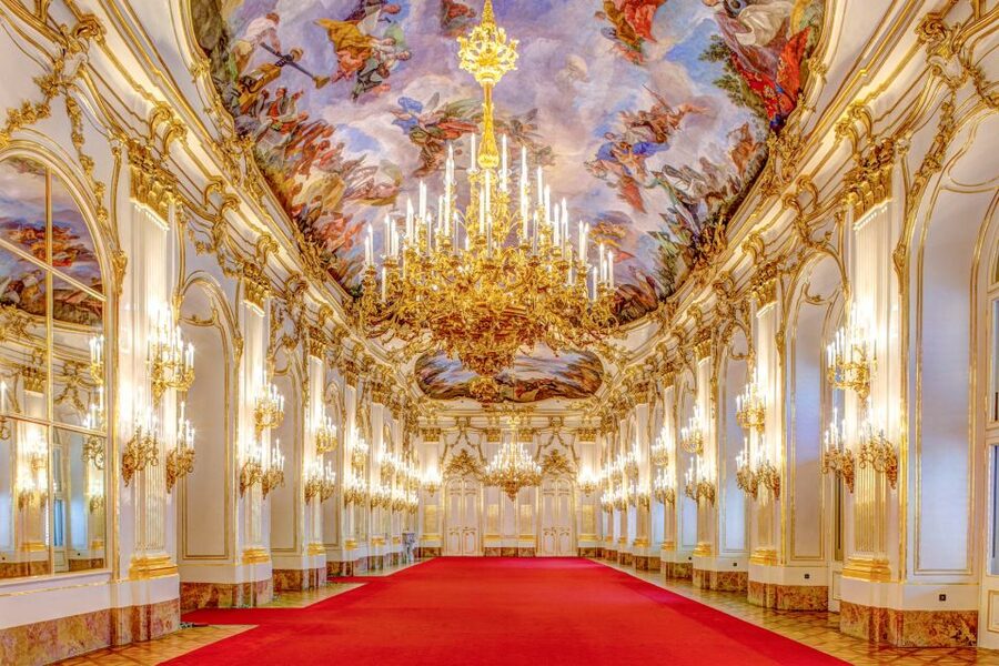 Vienna: Bus & Schönbrunn Palace Skip-the-Line Guided Tour - What you see inside the palace