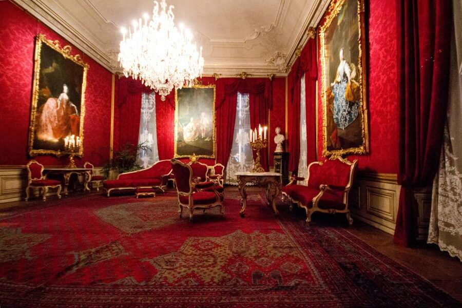 Vienna: Bus & Schönbrunn Palace Skip-the-Line Guided Tour - How the timing works in real life