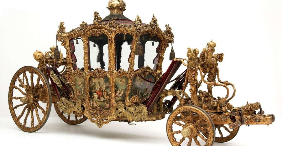 Vienna: Imperial Carriage Museum in Schönbrunn Palace Ticket - The Baroque imperial coach deserves your first look