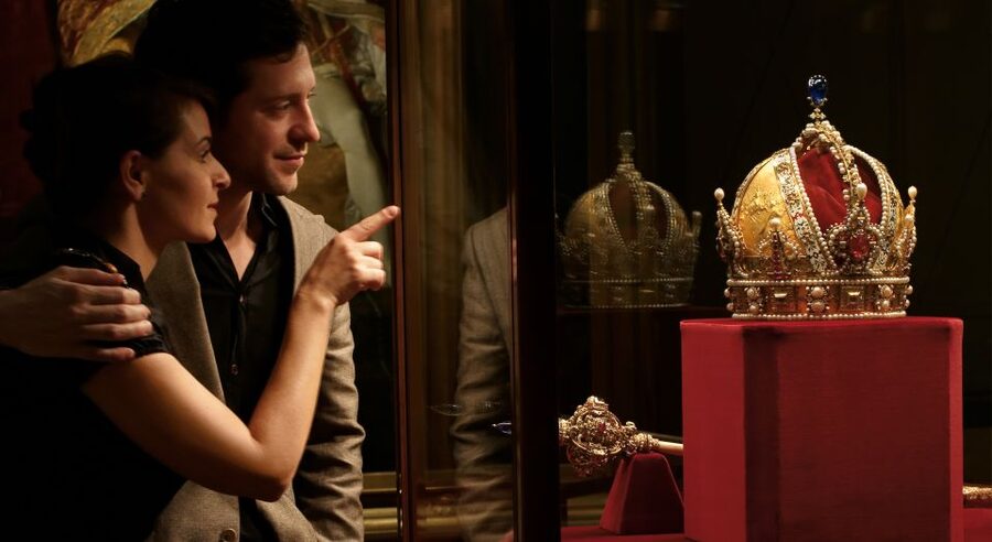 Vienna: Imperial Treasury in the Hofburg Palace - The $18 price and what you receive