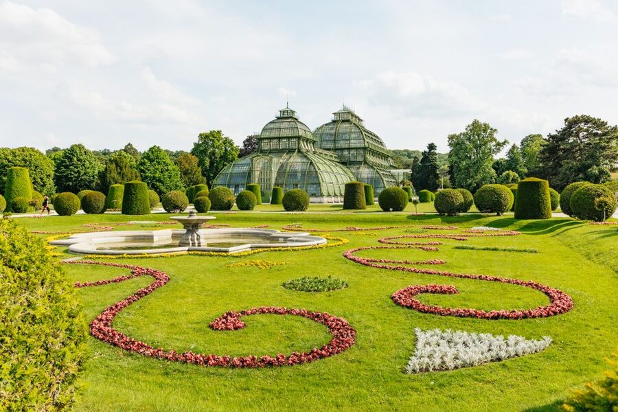 Vienna: Panorama Train Tickets to explore Schönbrunn Palace - How much time should you allow?