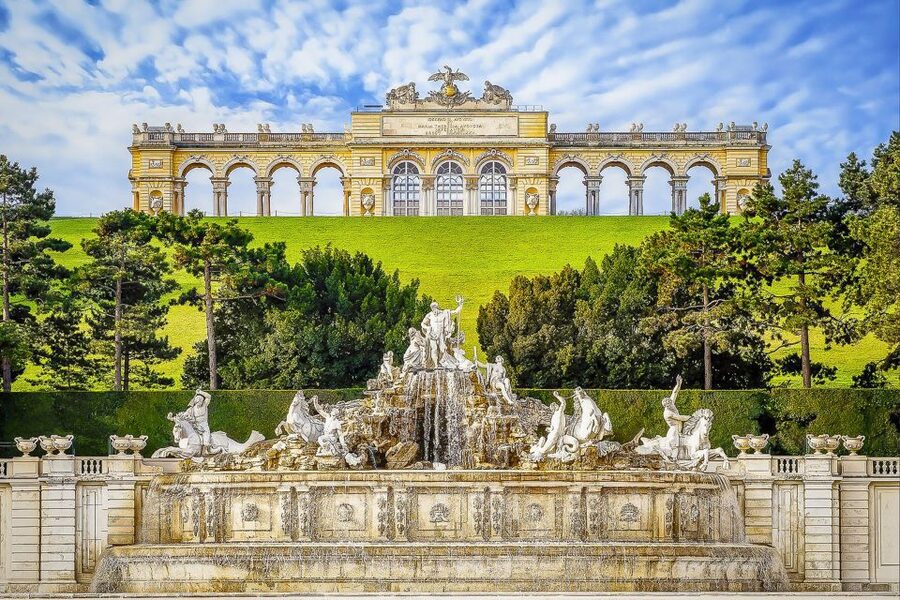 Vienna: Schönbrunn Palace & Gardens Skip-the-Line Tour - What the Gloriette ticket does and does not cover