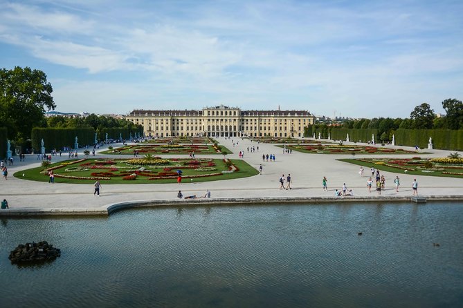 Vienna: Skip the Line Schönbrunn Palace and Gardens Guided Tour - Should you book it?