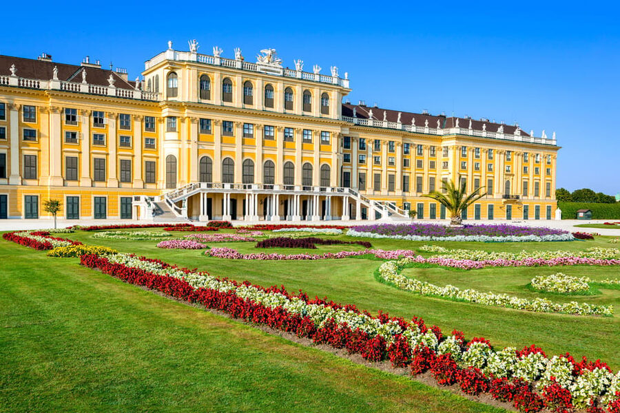 Vienna: Skip-the-Line Schönbrunn Palace and Gardens Tour - Why Schönbrunn deserves a place in your Vienna plans