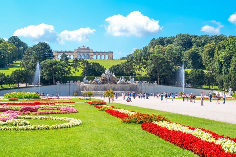 Vienna: Skip-the-Line Schönbrunn Palace & Gardens Tour - Inside 22 rooms on the Highlights Route