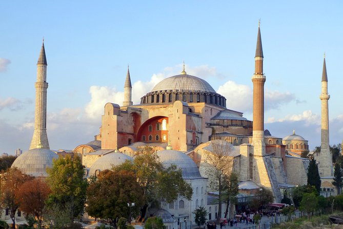 VIP Istanbul-Topkapi Palace Hagia Sophia Blue Mosque GrandBazaar - The Blue Mosque and its rules