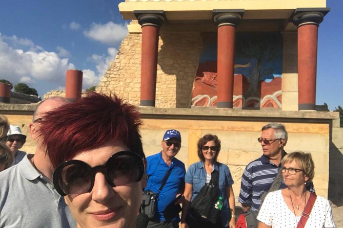 Visit Knossos palace (Tour & Skip-the-Line Ticket) - What skip-the-line entry does and does not cover