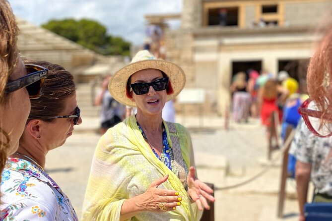 Visit Knossos palace (Tour & Skip-the-Line Ticket) - What the 90-minute route covers