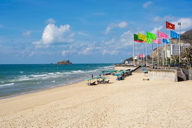 Vung Tau Full-Day Tour with Beach, Christ Statue & White Palace - What lunch and the included price really cover