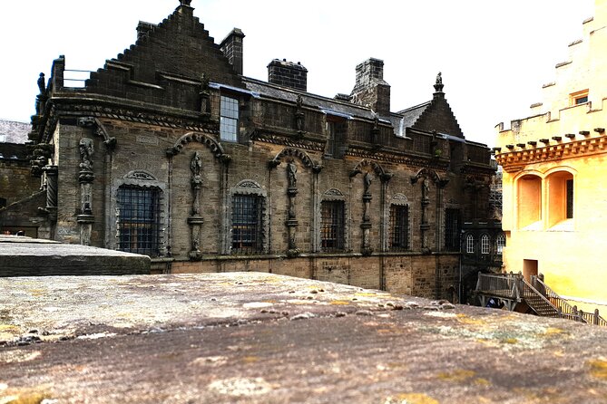 Wallace monument, Stirling Castle, Linlithgow Palace Private Tour - Linlithgow Palace closes the day with royal ruins