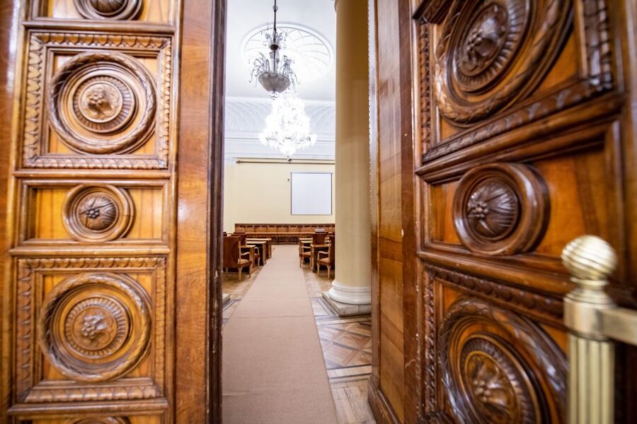 Warsaw: Palace of Culture and Science Tour with Terrace - Who should book this tour?