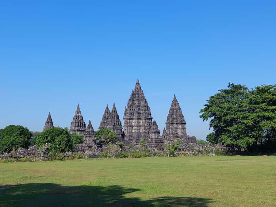 Yogyakarta: Prambanan Temple Morning Tour and Palace Tour - Taman Sari, the former royal garden