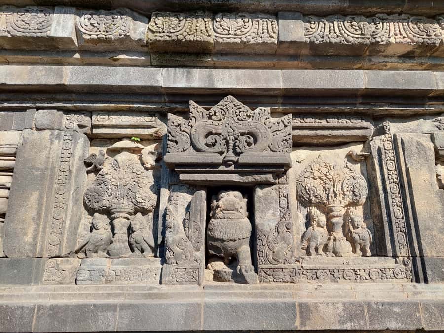Yogyakarta: Prambanan Temple Morning Tour and Palace Tour - Who should book this Yogyakarta tour?